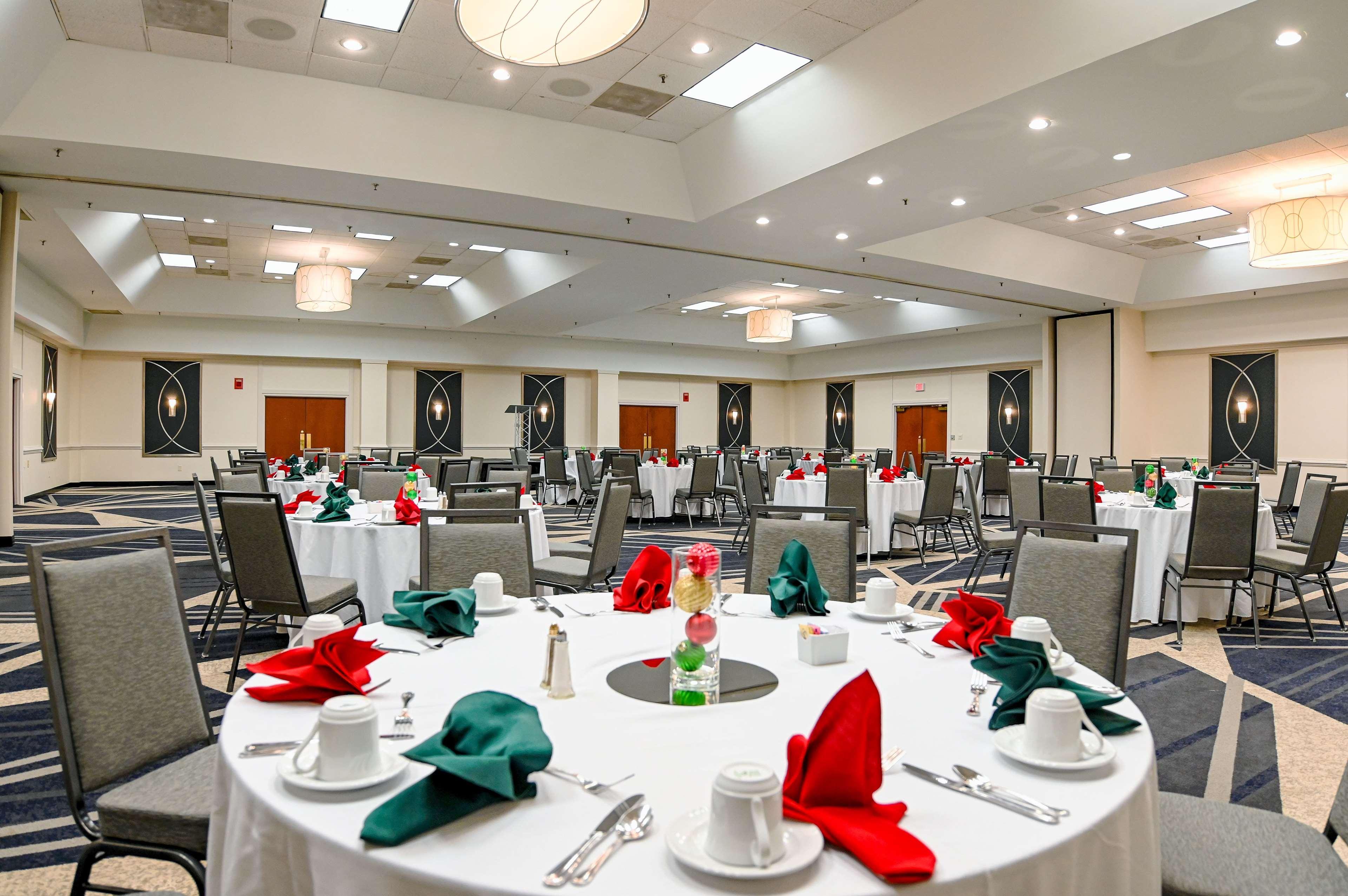 Doubletree By Hilton Richmond - Midlothian Hotel Ngoại thất bức ảnh